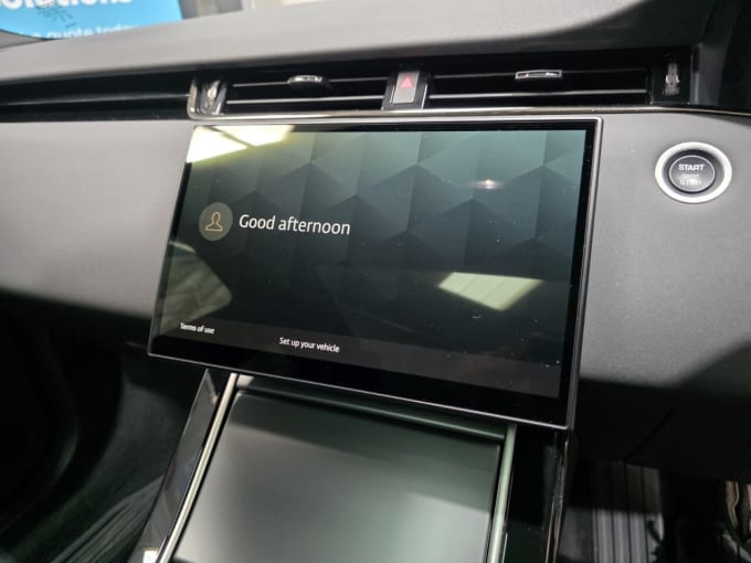 2025 Land Rover Range Rover Evoque