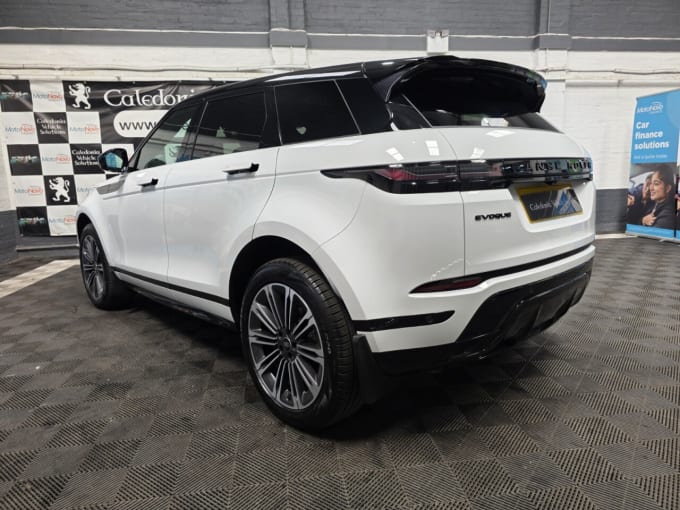 2025 Land Rover Range Rover Evoque