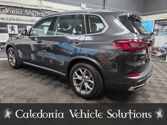 2025 BMW X5
