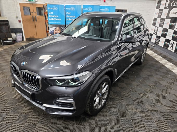 2025 BMW X5