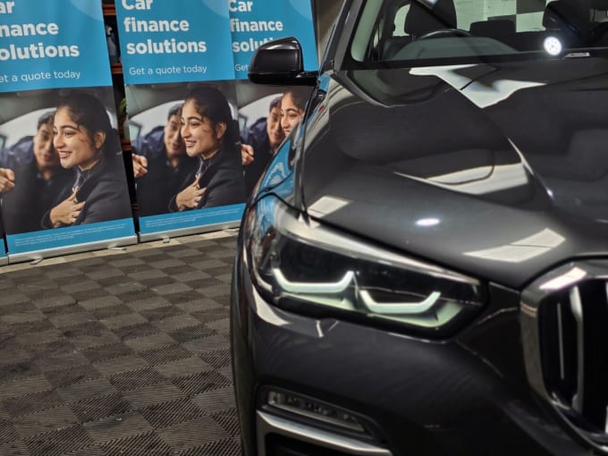 2025 BMW X5