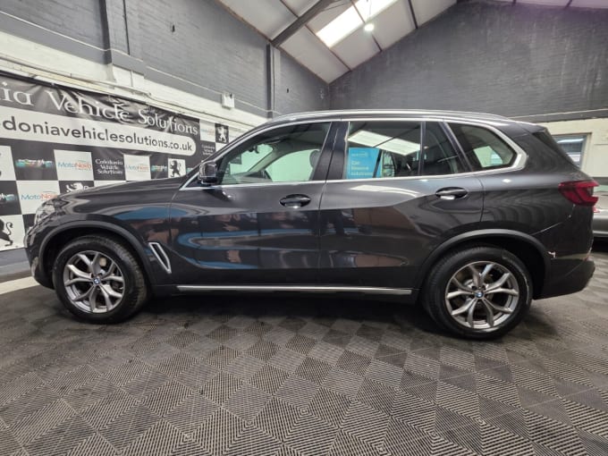 2025 BMW X5