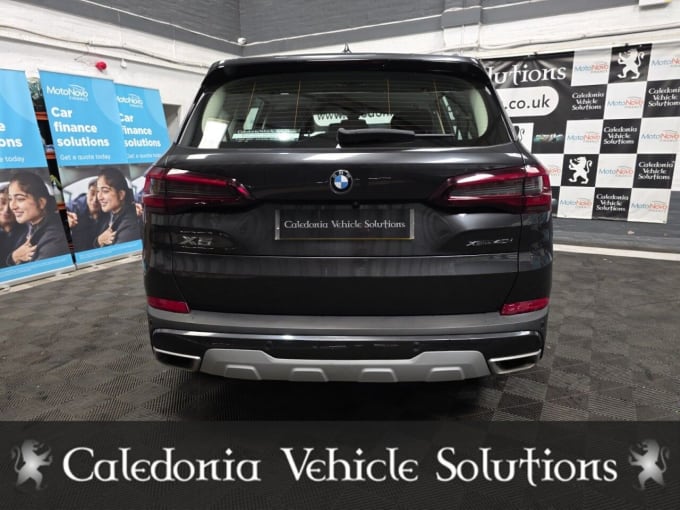 2025 BMW X5