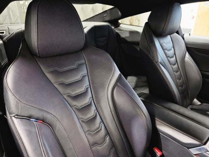 2025 BMW 8 Series