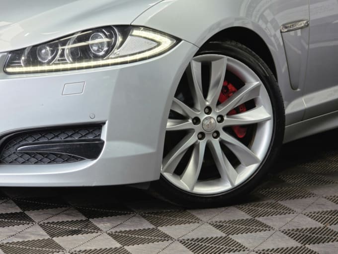 2025 Jaguar Xf