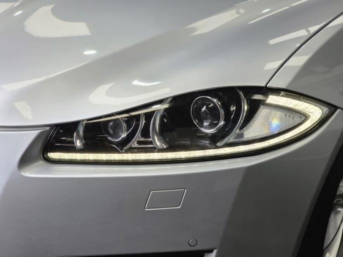 2025 Jaguar Xf
