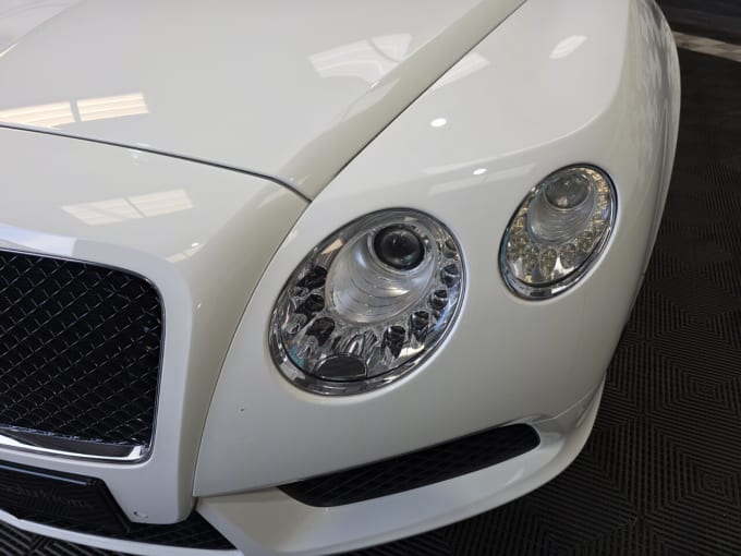 2025 Bentley Continental