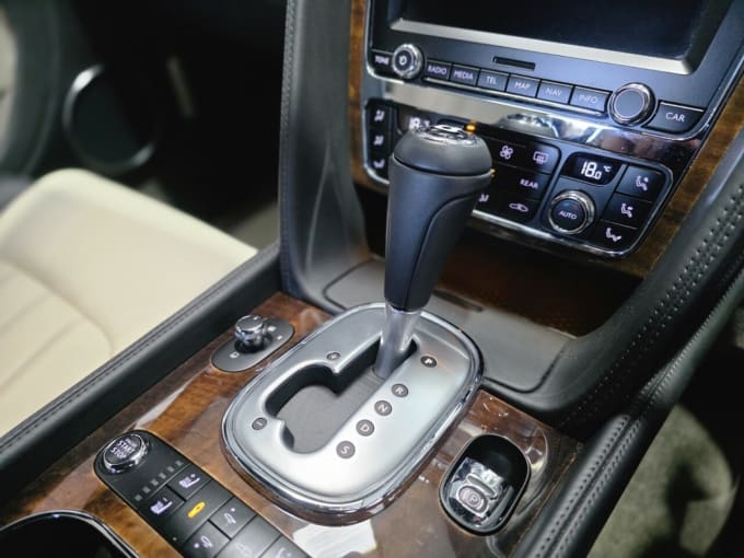 2025 Bentley Continental