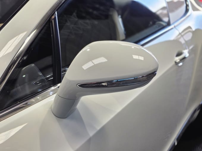 2025 Bentley Continental