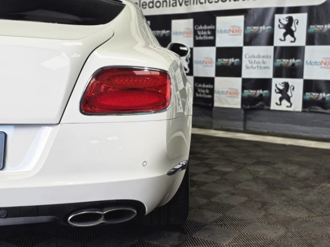 2025 Bentley Continental