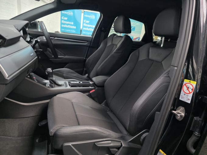 2023 Audi Q3