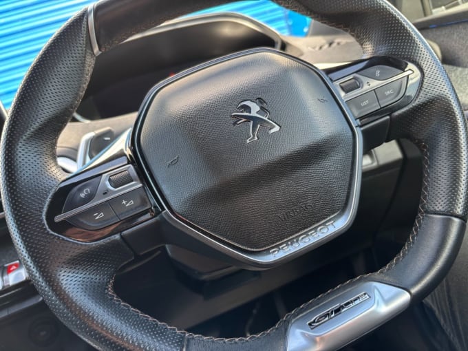 2025 Peugeot 3008