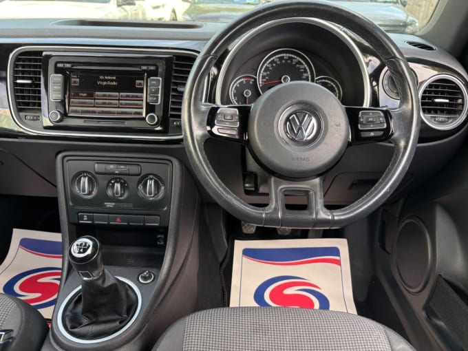 2025 Volkswagen Beetle