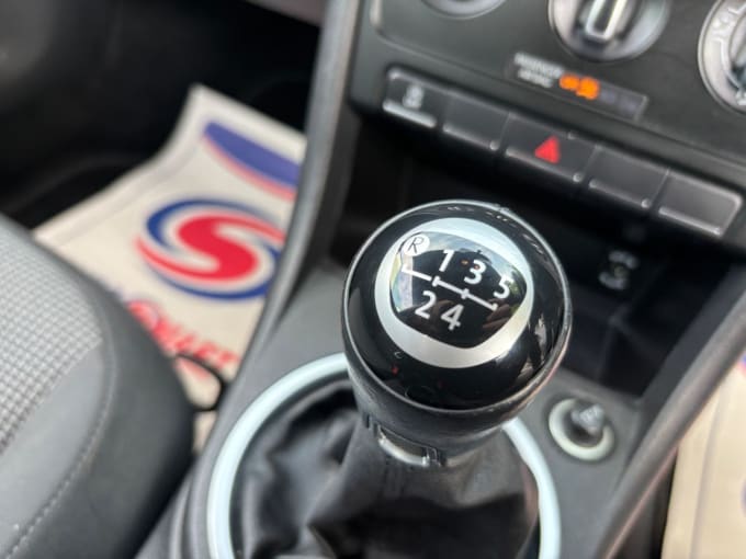 2025 Volkswagen Beetle