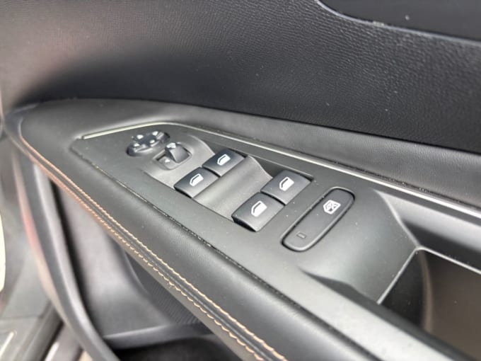 2025 Peugeot 3008