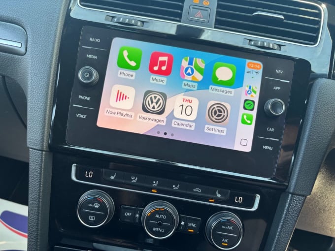 2025 Volkswagen Golf