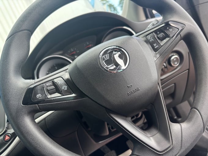 2025 Vauxhall Astra