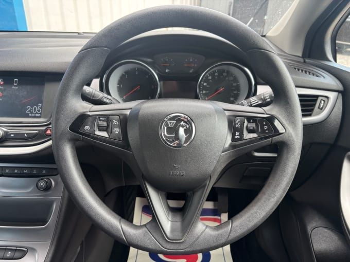 2025 Vauxhall Astra