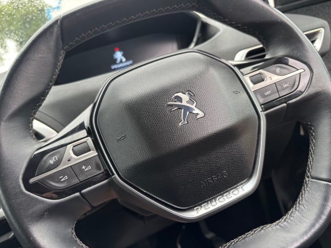 2025 Peugeot 3008