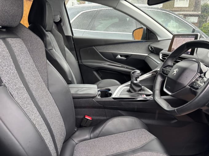 2025 Peugeot 3008