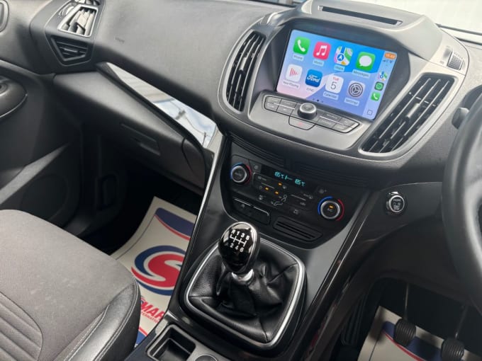 2025 Ford Kuga
