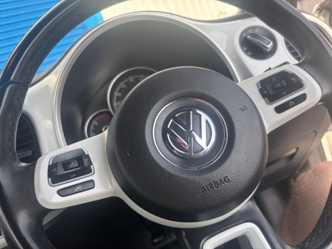 2025 Volkswagen Beetle