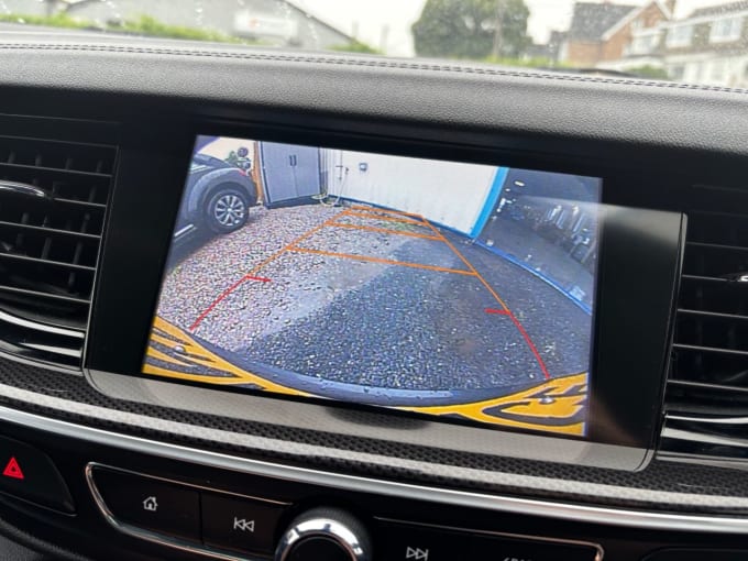 2025 Vauxhall Insignia