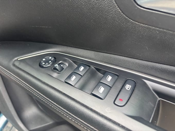 2019 Peugeot 5008