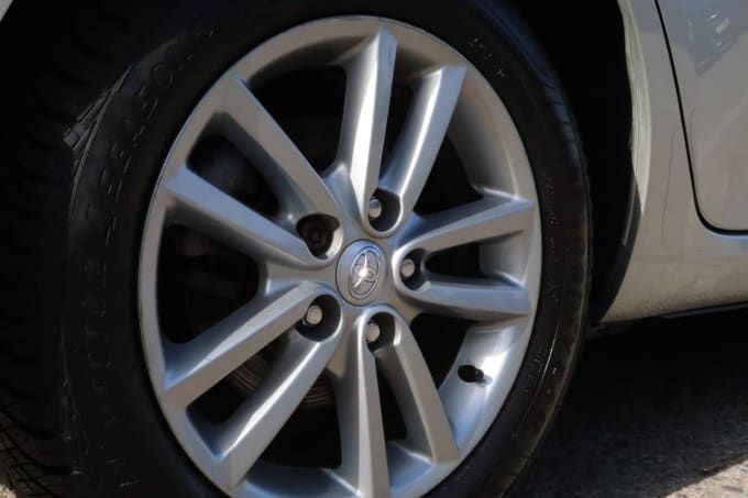 2025 Toyota Auris