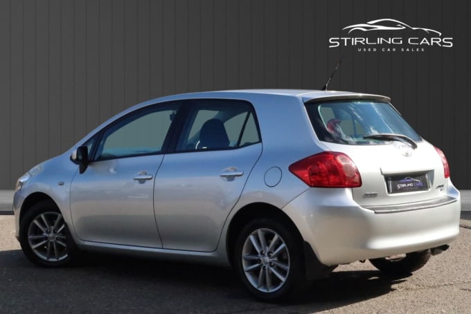 2025 Toyota Auris