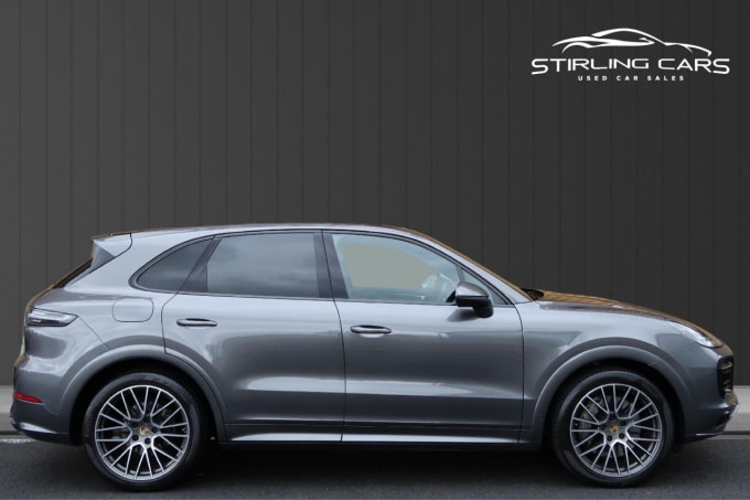 2024 Porsche Cayenne