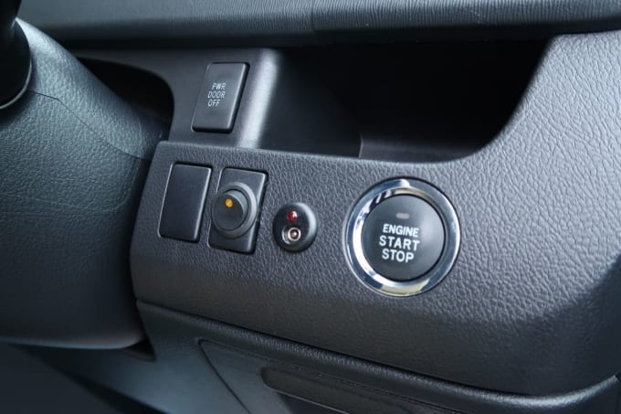 2025 Toyota Voxy/noah