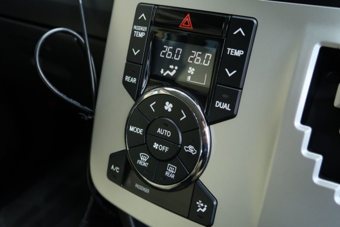 2025 Toyota Voxy/noah