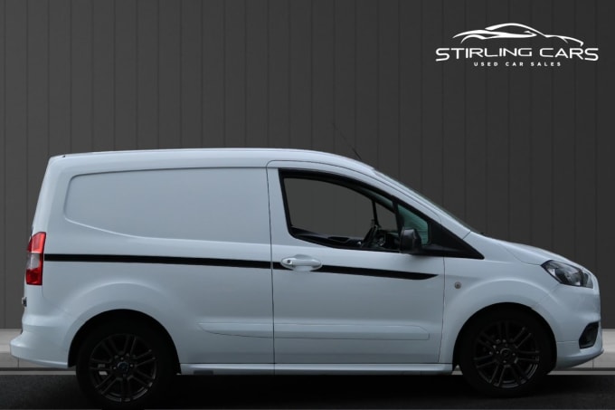 2025 Ford Transit Courier