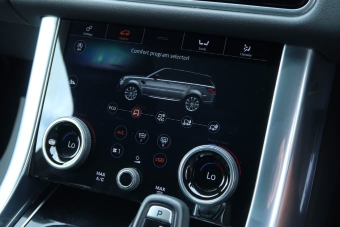 2025 Land Rover Range Rover Sport