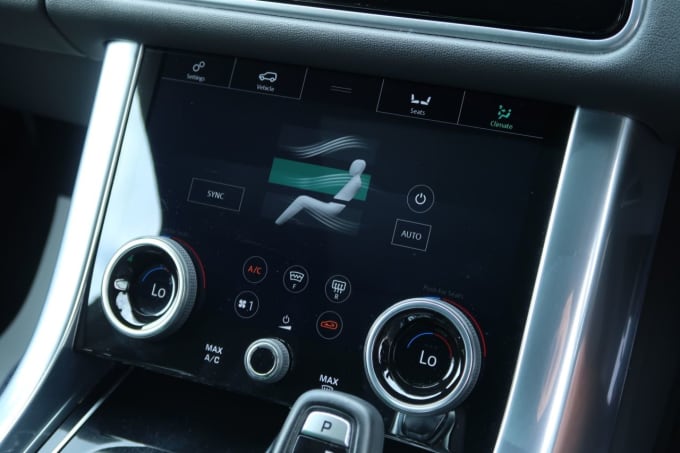 2025 Land Rover Range Rover Sport