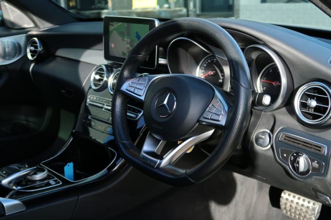 2025 Mercedes-benz C-class