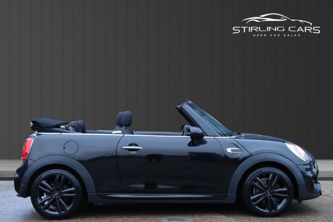 2025 Mini Convertible