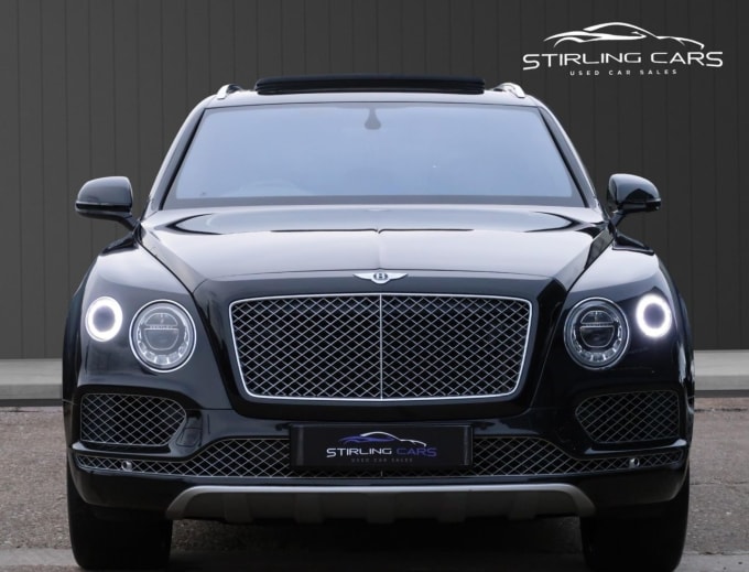 2025 Bentley Bentayga