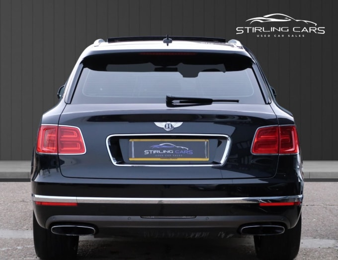 2025 Bentley Bentayga