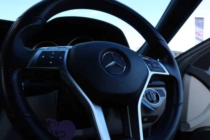 2025 Mercedes-benz C-class