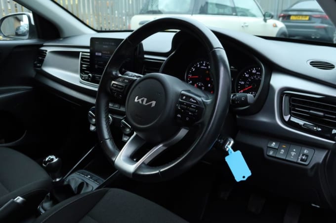 2025 Kia Rio