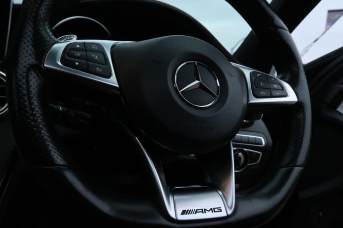 2025 Mercedes-benz C-class