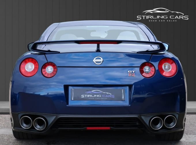 2025 Nissan Gt-r