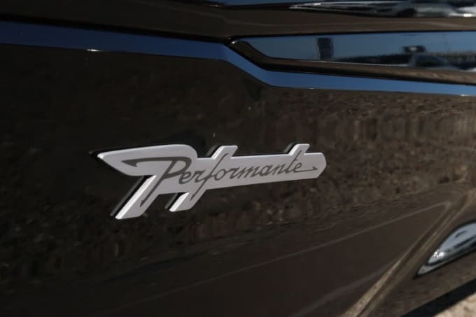 2025 Lamborghini Urus