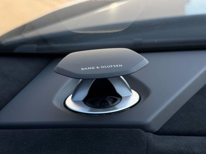 2025 Lamborghini Urus