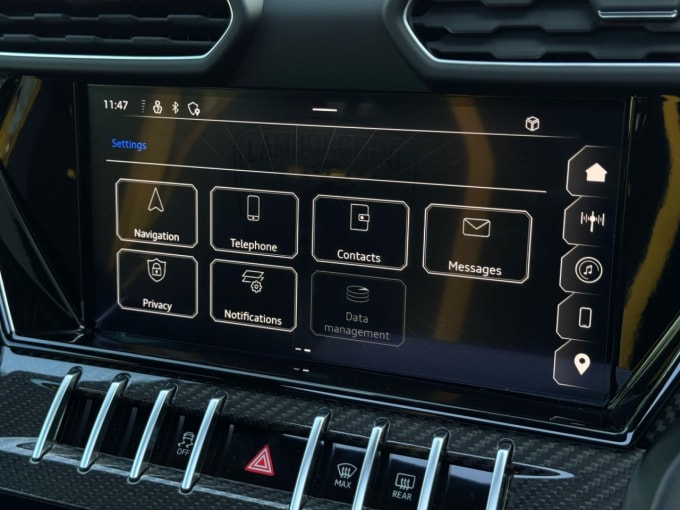 2025 Lamborghini Urus