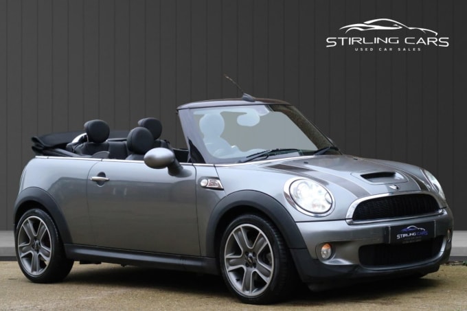 2025 Mini Convertible