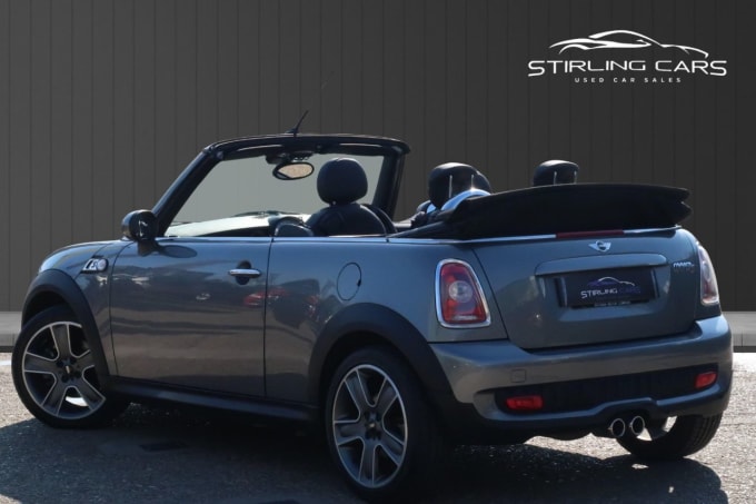 2025 Mini Convertible