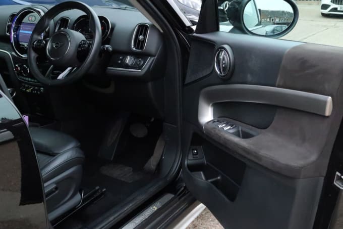 2025 Mini Countryman
